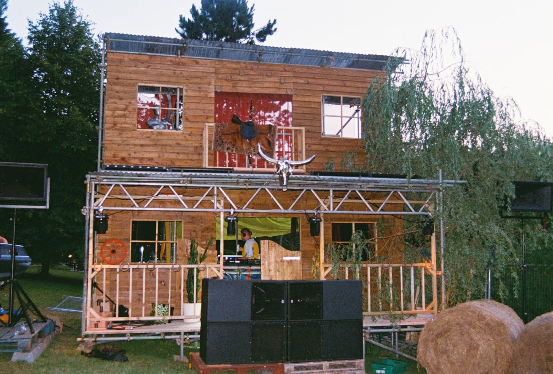 Outdoor build